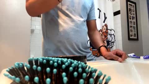 zachwest6864 online show from October 26, 2025, 6:25 pm