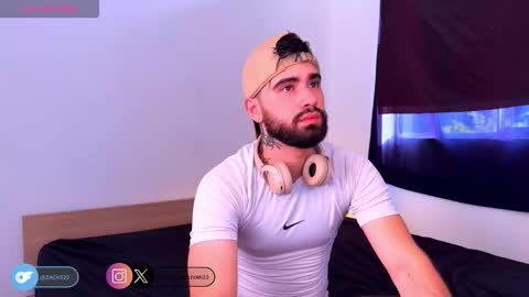 Snapshot of zack_sullivan22 chatting on October 11, 2025, 9:35 pm zack_sullivan22 online show from October 11, 2025, 9:35 pm