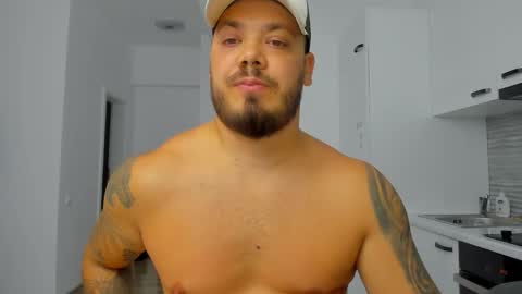 Snapshot of zackconnorsx chatting on September 20, 2025, 9:49 pm Zack online show from September 20, 2025, 9:49 pm