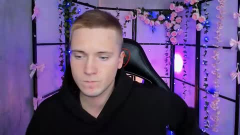 Snapshot of zackhandsome chatting on March 6, 2025, 3:24 pm Zack online show from March 6, 2025, 3:24 pm