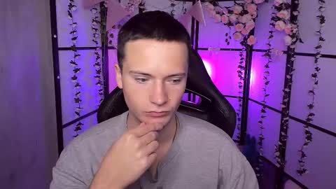 Snapshot of zackhandsome chatting on September 22, 2025, 5:20 am Zack online show from September 22, 2025, 5:20 am