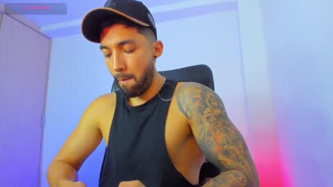 Snapshot of zaclebrown chatting on January 15, 2026, 2:05 am Alex Blade online show from January 15, 2026, 2:05 am