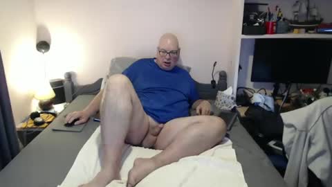 Snapshot of zacsmithuk chatting on February 26, 2025, 11:52 am Zac Smitj online show from February 26, 2025, 11:52 am