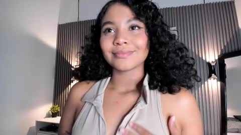 Snapshot of zafiiraa chatting on February 7, 2026, 4:05 am zafira online show from February 7, 2026, 4:05 am