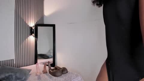 zafira online show from March 6, 2026, 4:09 am