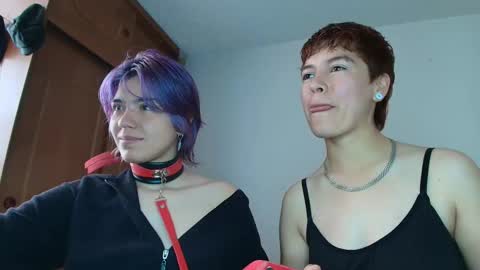 Snapshot of zafira_raven chatting on November 7, 2025, 3:12 pm zafira_raven online show from November 7, 2025, 3:12 pm