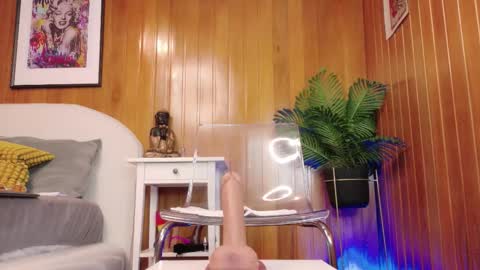 Snapshot of zafiro_gem_ chatting on January 17, 2026, 8:34 pm Karina online show from January 17, 2026, 8:34 pm