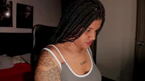 zahra_rose online show from October 19, 2025, 7:25 pm