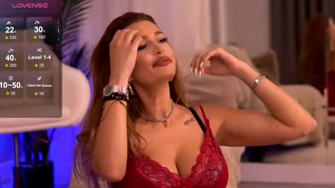 Zaira online show from November 28, 2025, 5:21 am