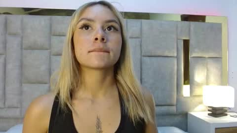 Snapshot of zamahara_rodriguez chatting on January 18, 2026, 7:39 pm Zamahara online show from January 18, 2026, 7:39 pm