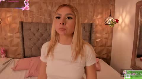 Snapshot of zamahara_rodriguez chatting on May 3, 2026, 7:42 pm Zamahara online show from May 3, 2026, 7:42 pm