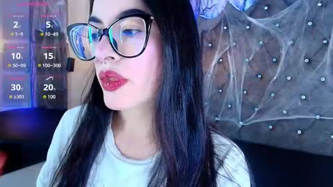 Snapshot of zami_escobar_of chatting on October 21, 2025, 7:03 pm online show from October 21, 2025, 7:03 pm