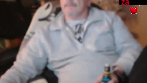 zander007 online show from October 15, 2025, 2:50 pm