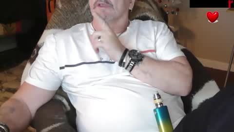 zander007 online show from November 19, 2025, 3:34 pm