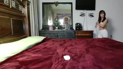 zandra6ghal online show from December 14, 2025, 3:45 am