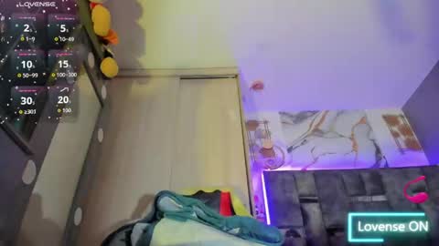 Snapshot of zandraa_milf chatting on May 27, 2026, 11:40 am Zandra online show from May 27, 2026, 11:40 am