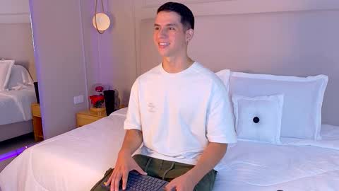 Zane Dawson online show from November 7, 2025, 4:56 am