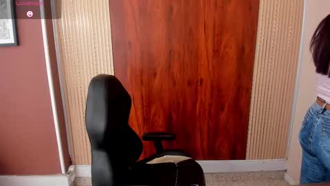 Snapshot of zara_andersson chatting on October 7, 2025, 1:19 pm Zara online show from October 7, 2025, 1:19 pm