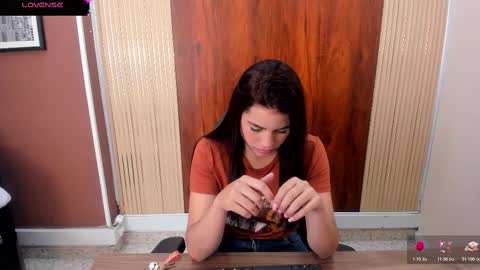 Snapshot of zara_andersson chatting on October 21, 2025, 1:01 pm Zara online show from October 21, 2025, 1:01 pm