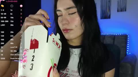 zaradames_ online show from October 24, 2025, 3:36 am