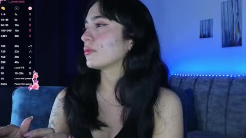 zaradames_ online show from October 26, 2025, 3:01 am