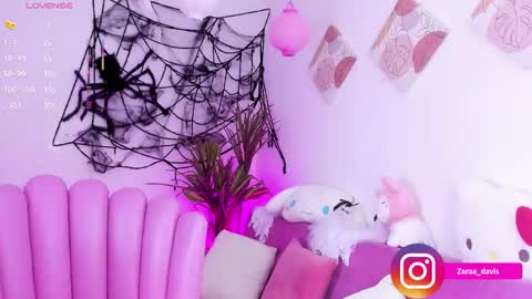 Zara online show from October 15, 2025, 9:37 pm