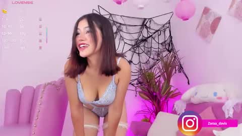 Zara online show from October 16, 2025, 7:15 pm