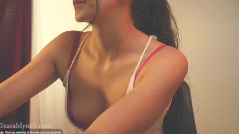 Miss Lynch   Next show  2911 online show from December 18, 2024, 9:29 pm