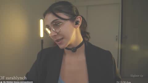 Miss Lynch   Next show  2911 online show from December 21, 2025, 11:56 pm