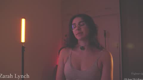 Snapshot of zarahlynch chatting on February 18, 2026, 2:18 am Miss Lynch Next show 2911 online show from February 18, 2026, 2:18 am