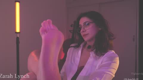 Snapshot of zarahlynch chatting on February 19, 2026, 11:56 pm Miss Lynch Next show 2911 online show from February 19, 2026, 11:56 pm