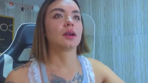 Isabella online show from January 9, 2026, 12:41 pm