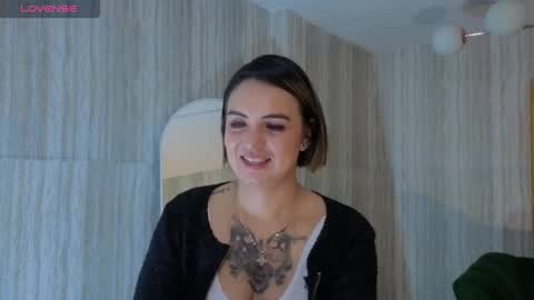 Isabella online show from February 14, 2026, 1:08 pm