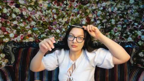 Zarifa online show from October 15, 2025, 12:05 pm