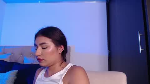 Snapshot of zayda23_ chatting on July 8, 2026, 1:54 am zayda online show from July 8, 2026, 1:54 am