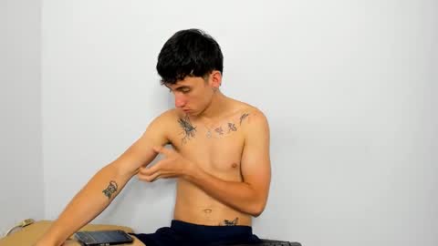 Snapshot of zayn_blaze chatting on September 17, 2025, 5:03 pm zayn_blaze online show from September 17, 2025, 5:03 pm