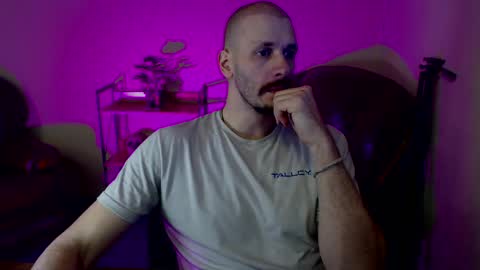 zebroroa online show from October 27, 2025, 1:26 pm