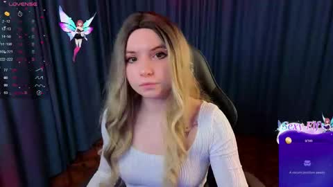 Snapshot of zelda_1 chatting on February 10, 2025, 1:11 pm Zelda online show from February 10, 2025, 1:11 pm
