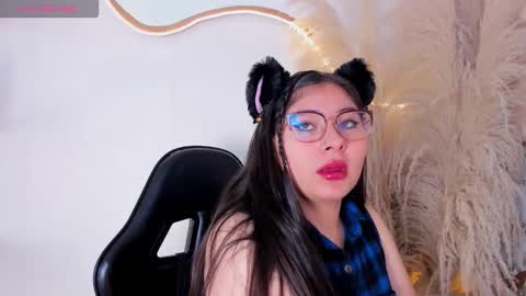 Zelene   online show from October 8, 2025, 11:30 am