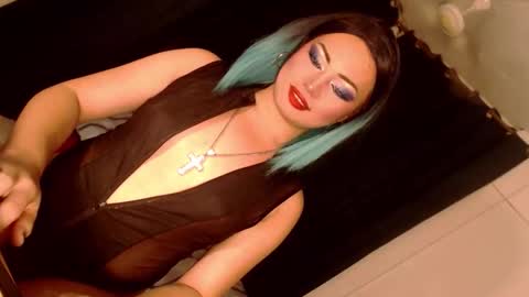 zemi_max online show from May 30, 2026, 8:28 pm