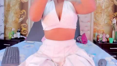 Snapshot of zendamoretty chatting on July 13, 2026, 4:04 am zen online show from July 13, 2026, 4:04 am