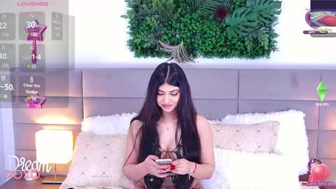 Snapshot of zendayaclark chatting on March 6, 2025, 3:57 am Zendaya online show from March 6, 2025, 3:57 am
