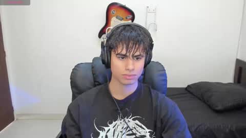 Snapshot of zenhzu chatting on November 14, 2025, 4:38 pm zenzhu online show from November 14, 2025, 4:38 pm