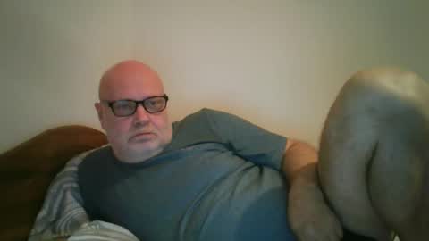 zentaurus59 online show from September 29, 2025, 5:12 am