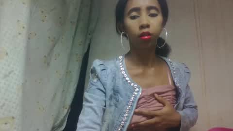 zeolineess online show from October 3, 2025, 9:28 am