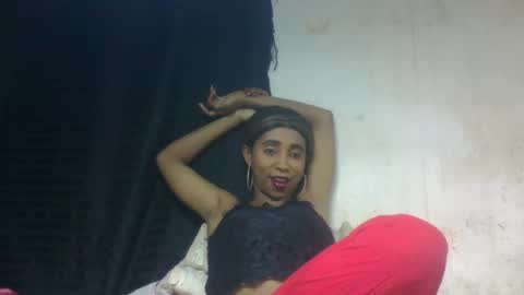 zeolineess online show from October 18, 2025, 3:53 am