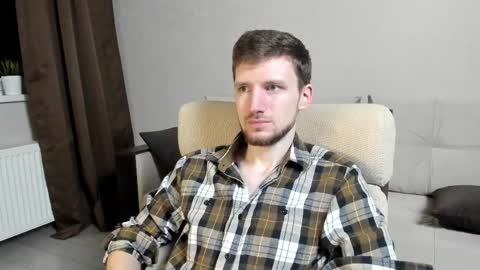 Snapshot of zepanl chatting on October 16, 2025, 10:33 pm Andrew online show from October 16, 2025, 10:33 pm