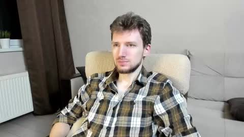 Snapshot of zepanl chatting on November 9, 2025, 2:21 am Andrew online show from November 9, 2025, 2:21 am