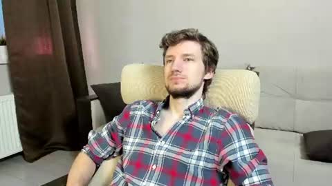Andrew online show from July 9, 2026, 3:21 am