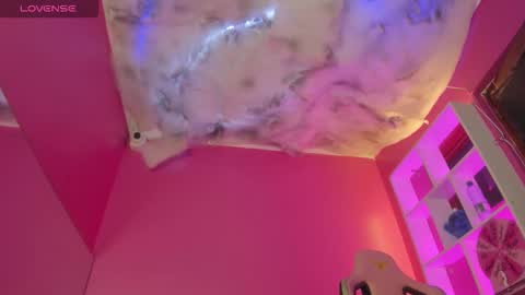 ZEPHYRA ANGELS online show from November 15, 2025, 2:20 am